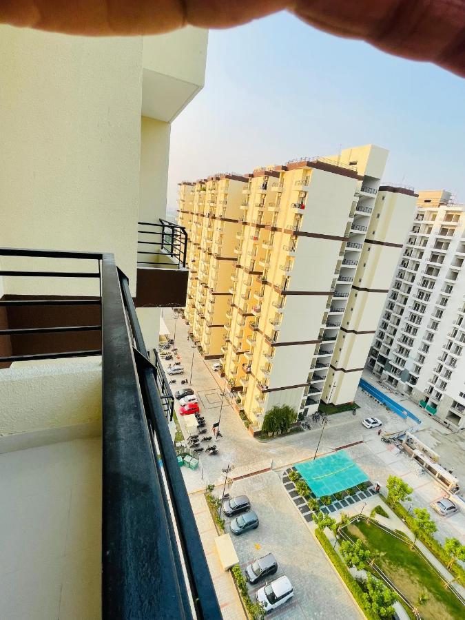 Alankrita Homes Lucknow Extérieur photo